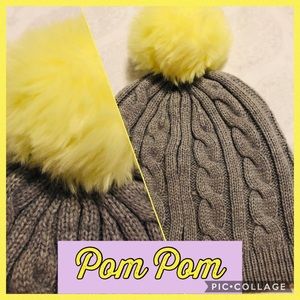 NWOT Old Navy Cable Knit+Pom-Pom Top🎁